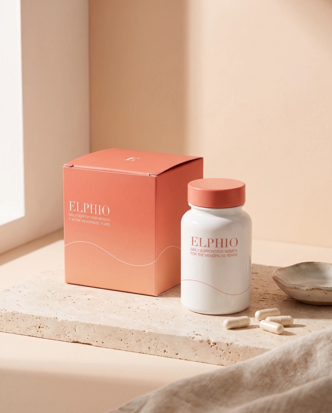 エルフィオ（ELPHIO）の外箱とボトル